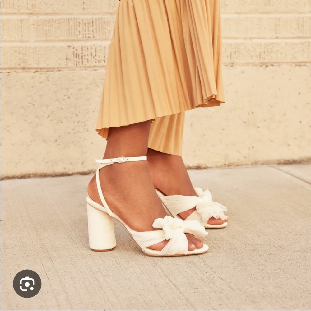 NWOT Loeffer Randall Camellia Heel